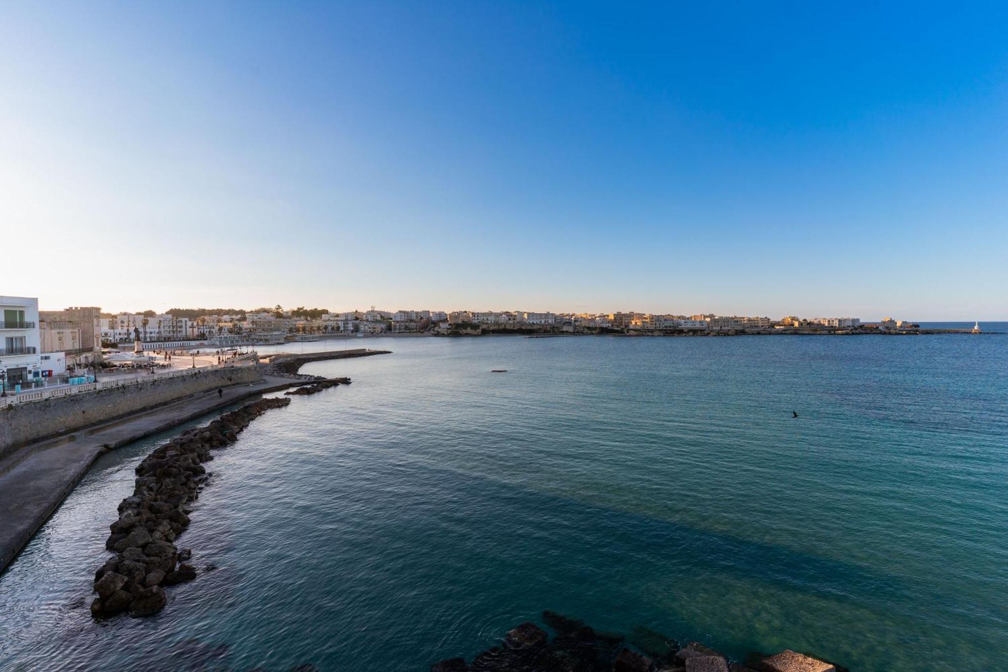 Casa Vacanze Elettra In Centro Otranto Luaran gambar