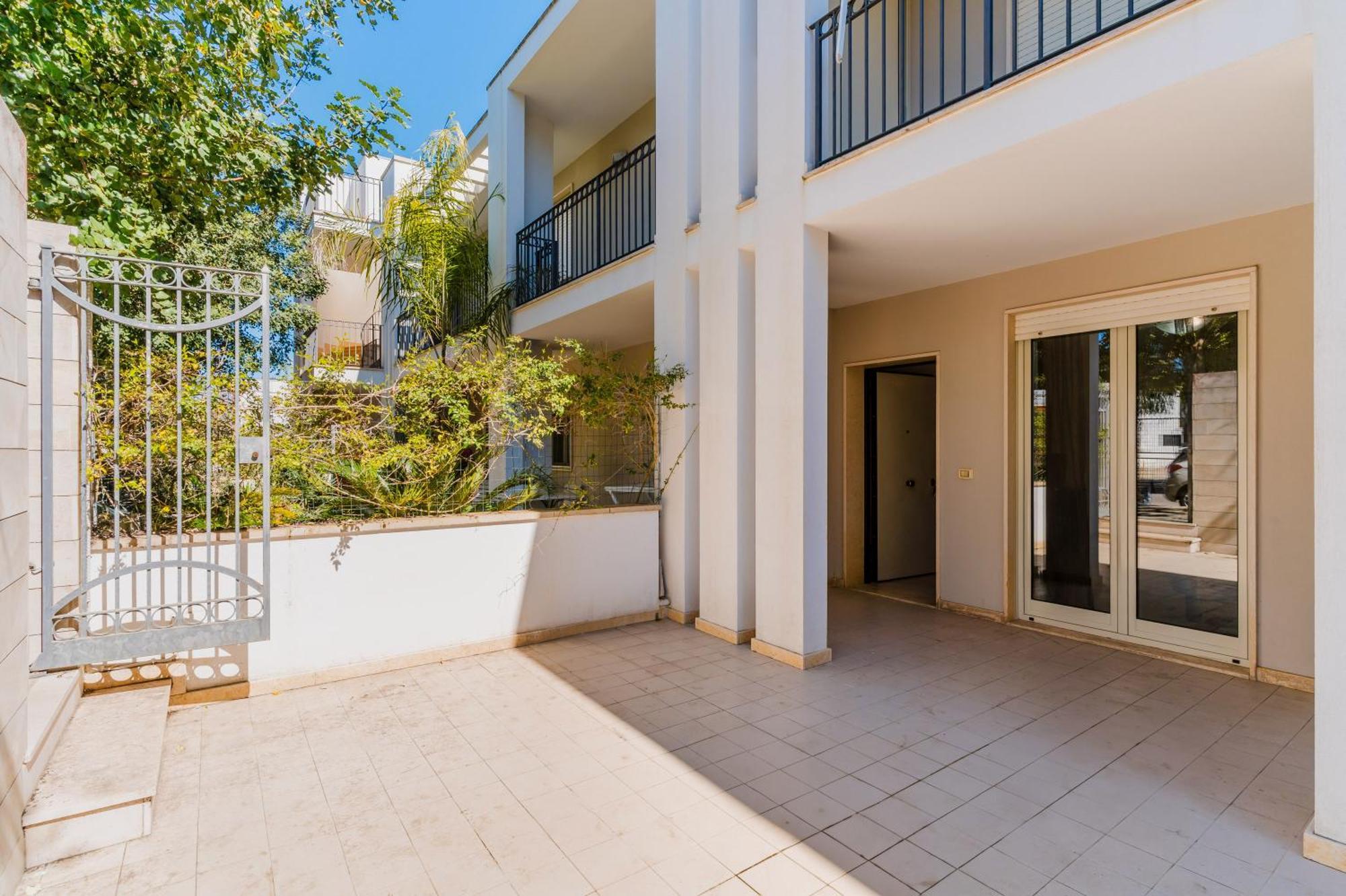 Casa Vacanze Elettra In Centro Otranto Luaran gambar